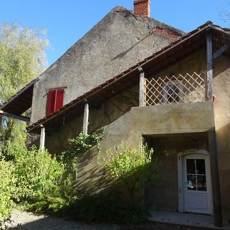 Апартаменти La Belle D'Antan Saint-Bonnet-en-Bresse Екстер'єр фото